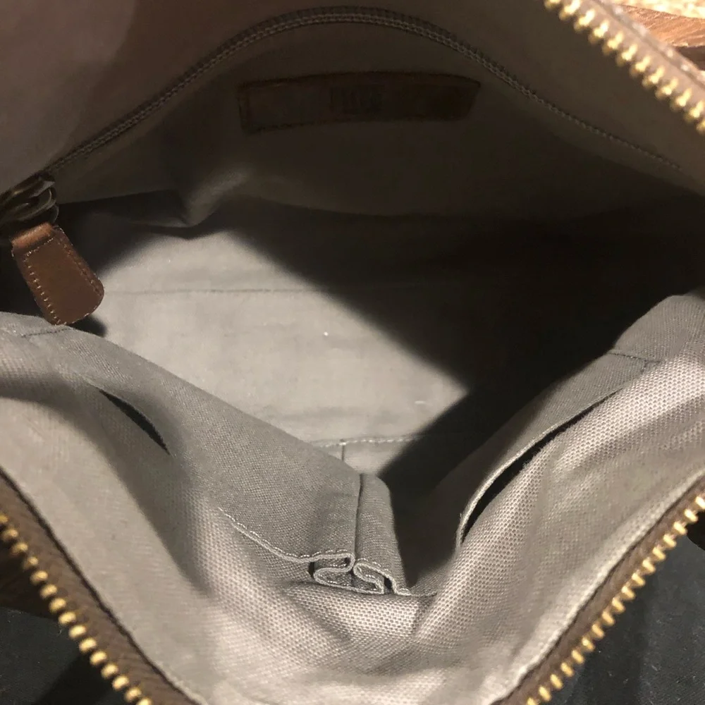 NWOT Frye Washed Leather Bag - Picture 9 of 10